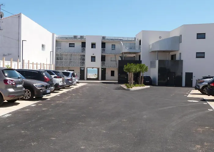 Pour 4 Pers Avec Terrasse, Jardin, Piscine Et Acces - Animaux Admis - Fr-1-194-218 La Tranche-sur-Mer